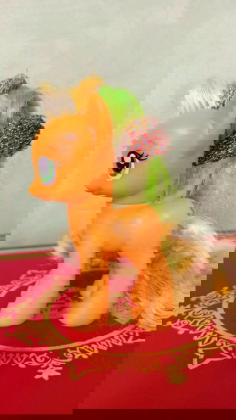 Μικρό Μου Πόνυ G4 από την Hasbro. My Little Pony Original 2010 G4 Apple Jack Small Brushable