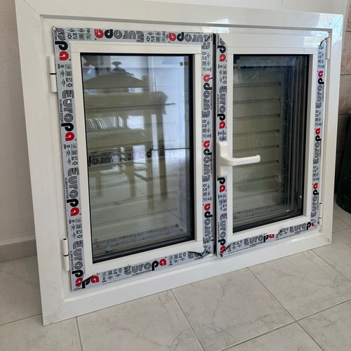 Europa Energy-Efficient Aluminum Window with Screen and Reclining Mechanism New