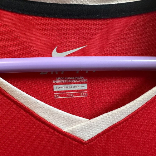 Manchester United 2011-12 Home Shirt Nike Aon Jersey like new, size 2XL