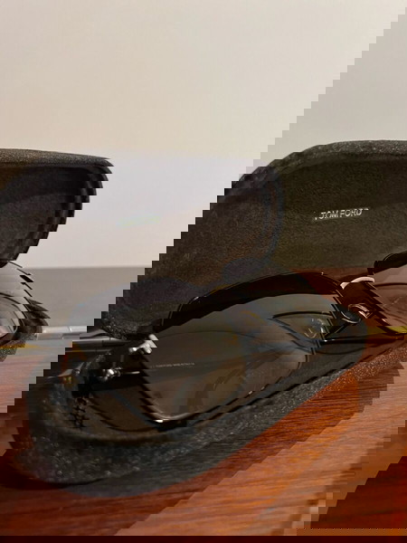 Tom Ford Sunglasses FT0839 01B