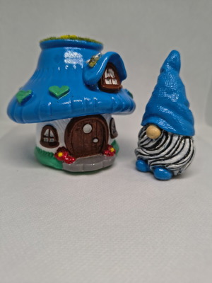 Handmade decorative set for indoor and outdoor use
