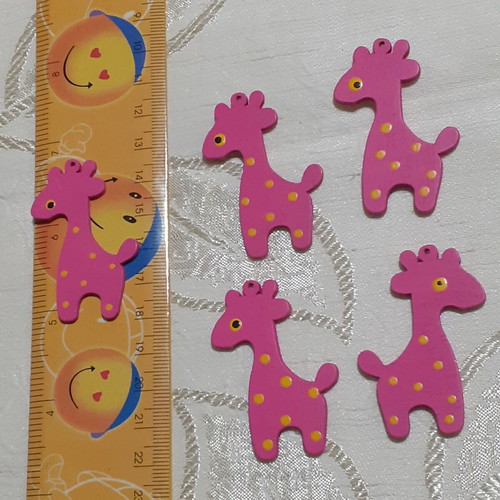 Wooden craft animals set of 21, like new