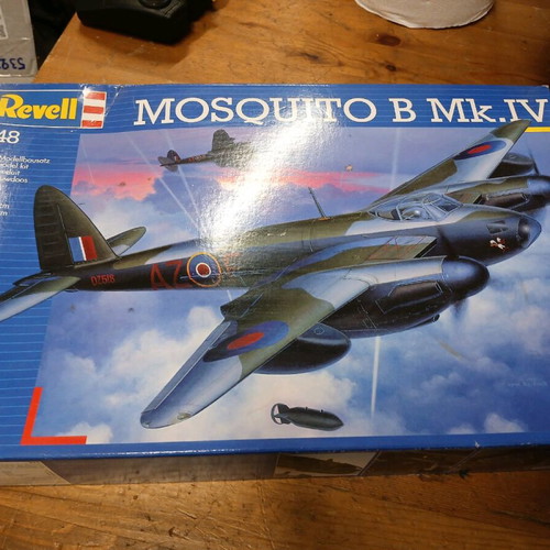 Revell model airplane Mosquito B mk.IV new
