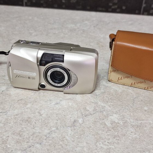 Olympus MJU III 120 35mm Point & Shoot Film Camera like new