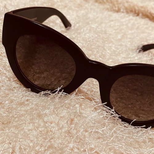 Γυναικεία γυαλιά ηλίου Le Specs σαν καινούργια, στρογγυλά cat eye μαύρα