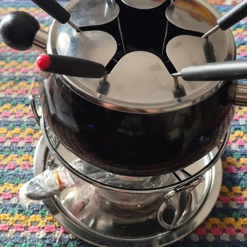 Kela fondue set with burning gel unused