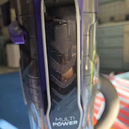 Black + Decker 21.6v Cordless Stick Vacuum Used