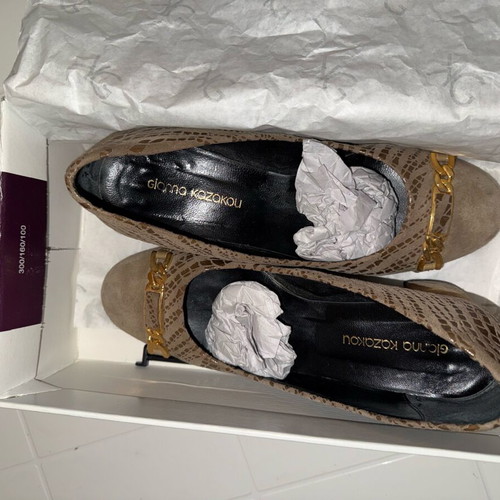 Gianna Kazakou pumps size 38 like new, beige leather