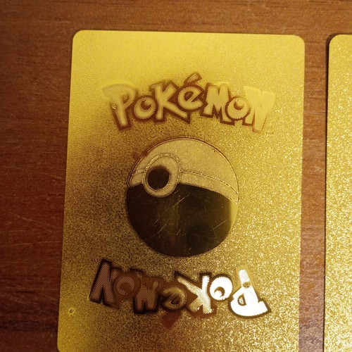 Pokémon Gold Foil Cards like new, set of 4
