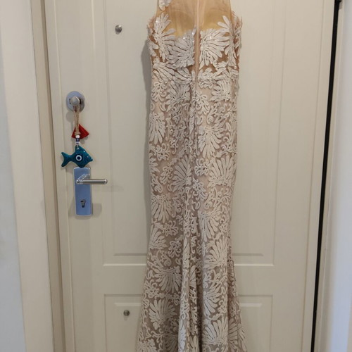 Wedding dress like new, beige, size M, mermaid style with sequins