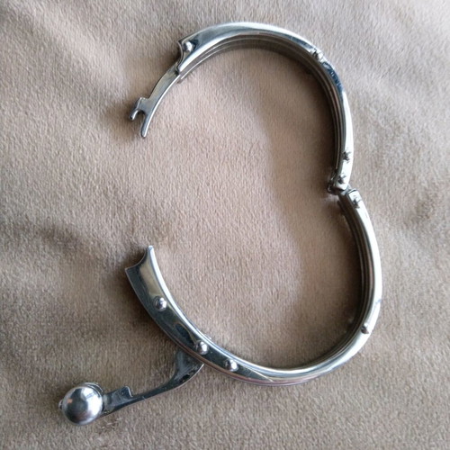 A.L.E. men's stainless steel handcuff bracelet like new, silver