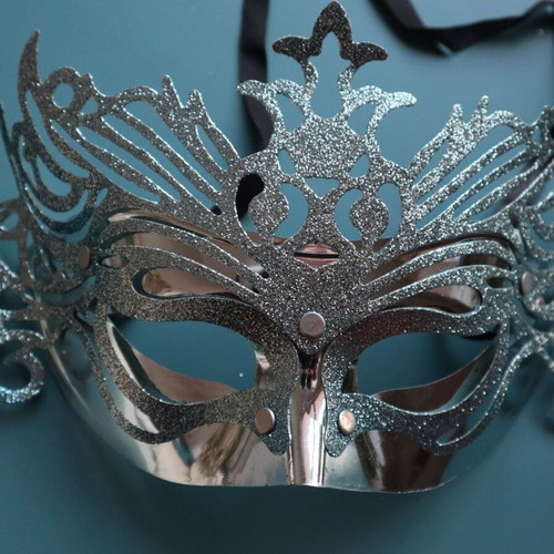 Carnival mask new in silver color