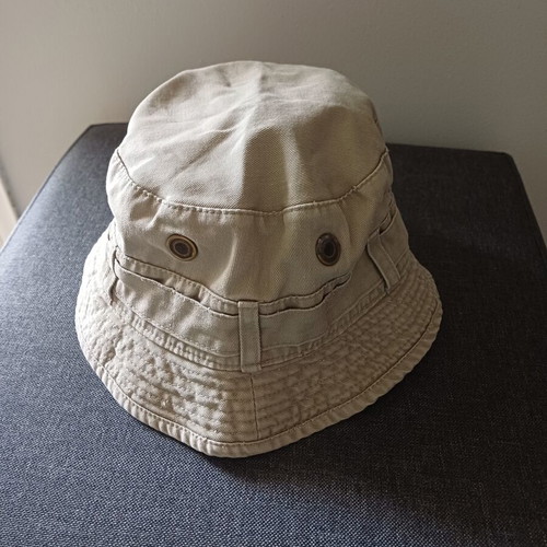 Caterpillar bucket hat beige used