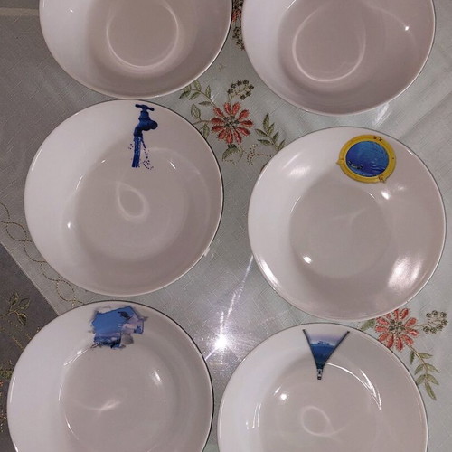 Illusion porcelain bowl set of 6 like new