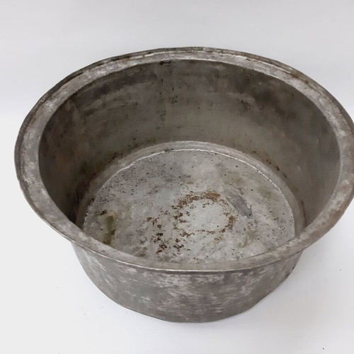 Antique Hand-Forged Copper Vessel Used, 28 cm Opening, 19th Century