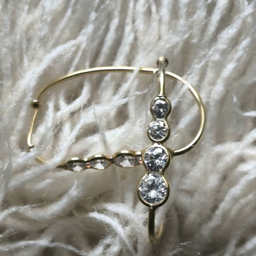 Oval gold 585 earrings with four dazzling zircons new