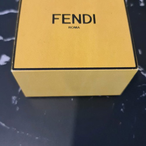 Fendi leather bracelet cuff new, brown