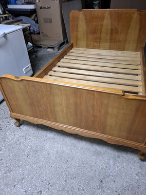 Κρεβάτι χωρίς στρώμα 140x200 σαν καινούργιο