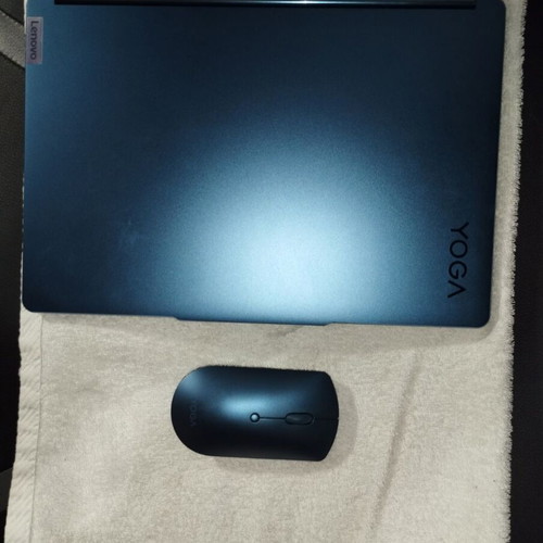 Lenovo Yoga Book 9 Gen 9 Laptop like new, Intel Core Ultra 7, 32GB RAM