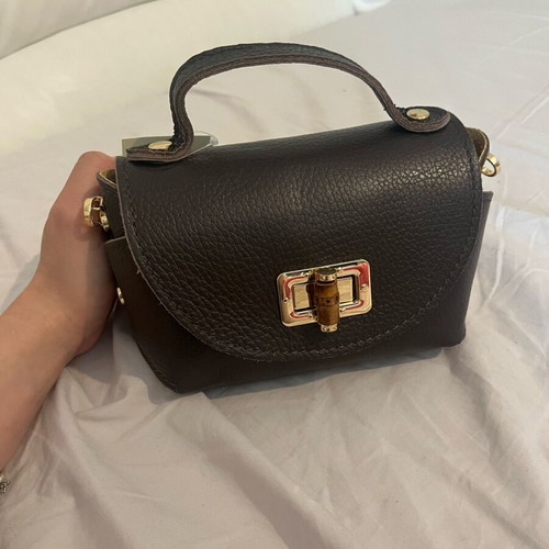 Leather handheld bag new Made In Italia