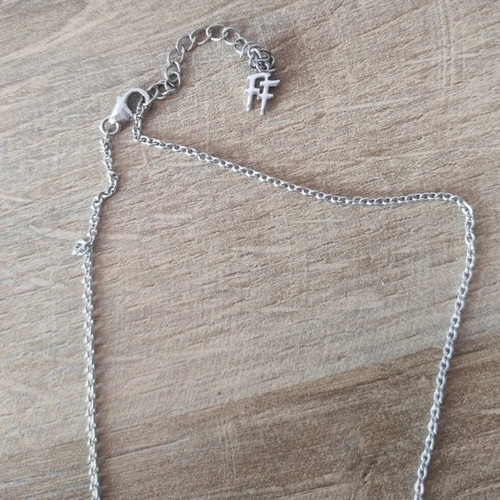 Folli Follie silver necklace with zircon, like new