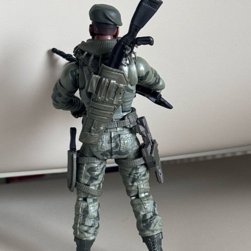 G.i. Joe Classified Series Sgt. Stalker like new Hasbro 15 cm