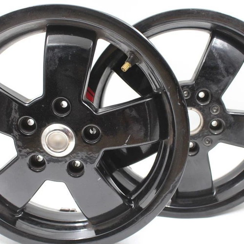 Piaggio Vespa SI GT/GTS/GTV/GTL rims set used 12x3.00