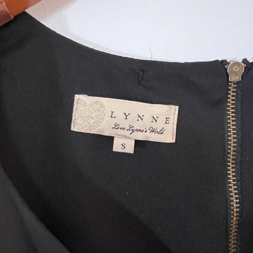 Lynne blouse with gathers at hem small like new, black