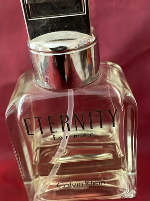 Κολώνια αντρική Eternity Calvin Klein μεταχειρισμένη, μισογεμάτη, spray