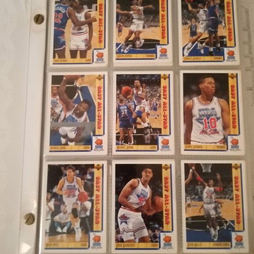 NBA Upper Deck 1992 Premier Euro Edition Collectors Album like new