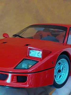 Kyosho Ferrari F40 κλίμακας 1:18 νέο μοντέλο σαν καινούργιο