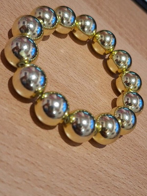 Bracelet impressive elastic new, diameter 8 cm