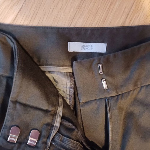 Marks & Spencer pants dark olive used, straight cut, cotton blend