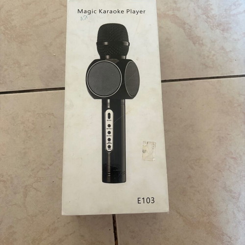 Magic Karaoke Player E103 wireless microphone, gold
