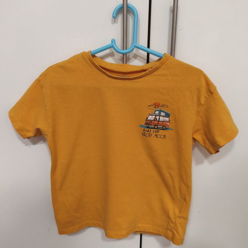 LC Waikiki Kids Mustard T-shirt Think Outside size 4-5 years like new