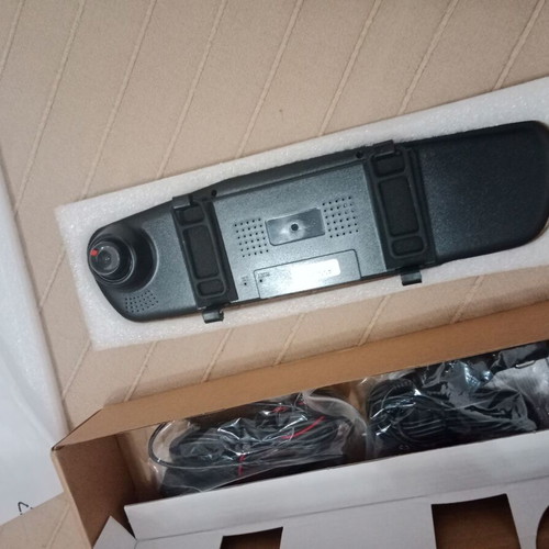 Car mirror HD DVR camera new with 32Gb memory card and rear camera