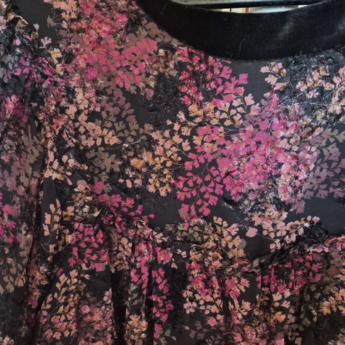 Attrattivo floral dress large with wide sleeves and belt new