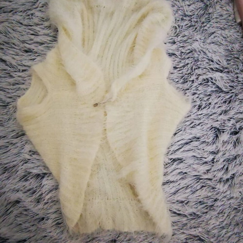 Wool fluffy women's vest like new, beige and white