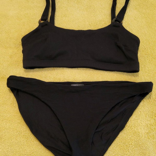H&M women's swimsuit new, size M, black