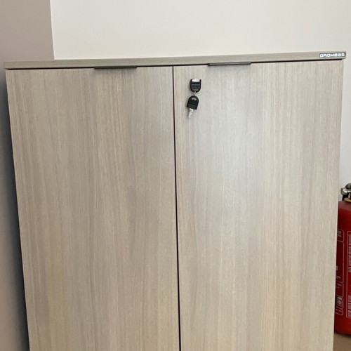 Dromeas Bookcase and Cabinet set like new, anthracite with grey oak