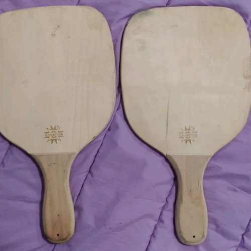 Wooden beach rackets set of 2