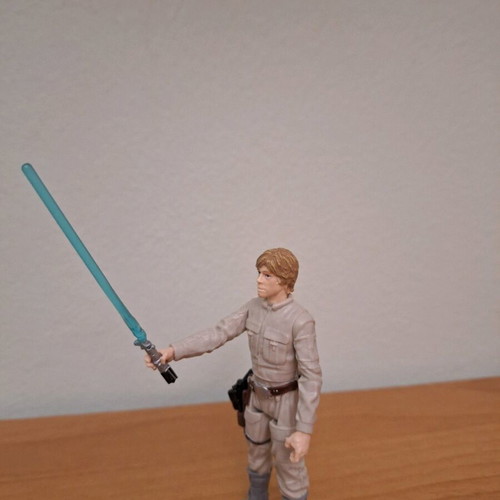Luke Skywalker figure from Star Wars like new, Hasbro 6 inch