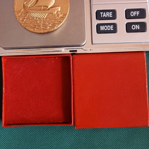Collectible Three Quarter Ton World Championship Medal Greece 1989 like new