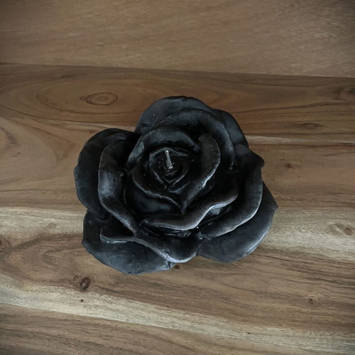 Wax rose candle, black with grey