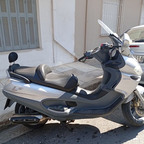 Piaggio X9 500cc scooter used in good condition