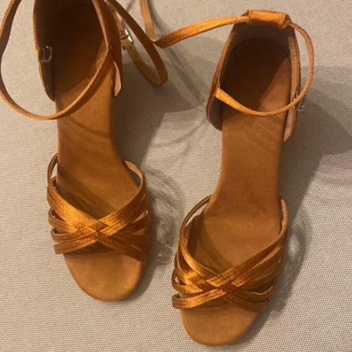 Dance shoes size 39 used, orange