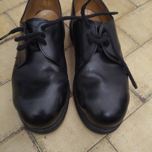 Dr. Martens shoes size 42 like new, black, made in England
