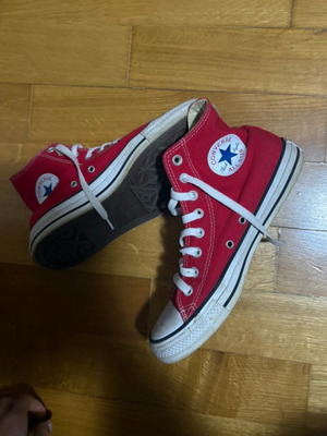 red converse