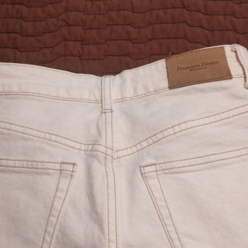 Belle Femme white jeans small like new