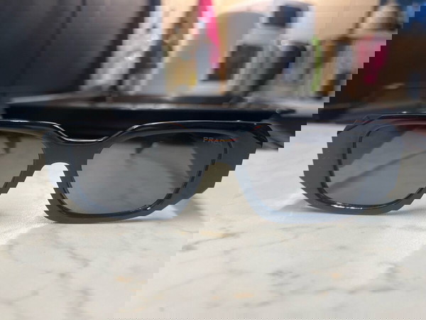 γυαλιά prada